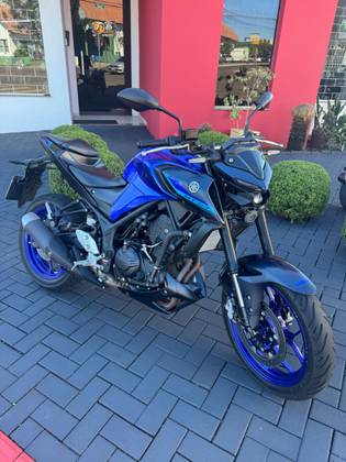 YAMAHA MT-03 ABS YAMAHA MT-03 ABS